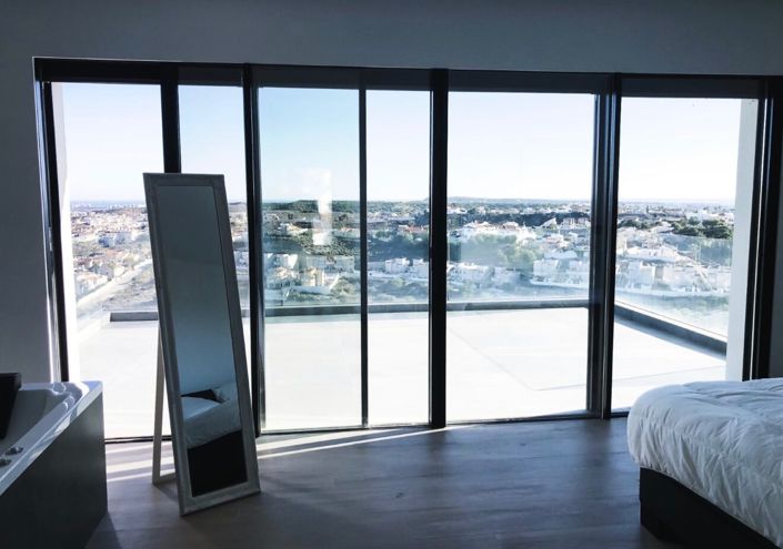 Image No.18-5 Bed Villa for sale