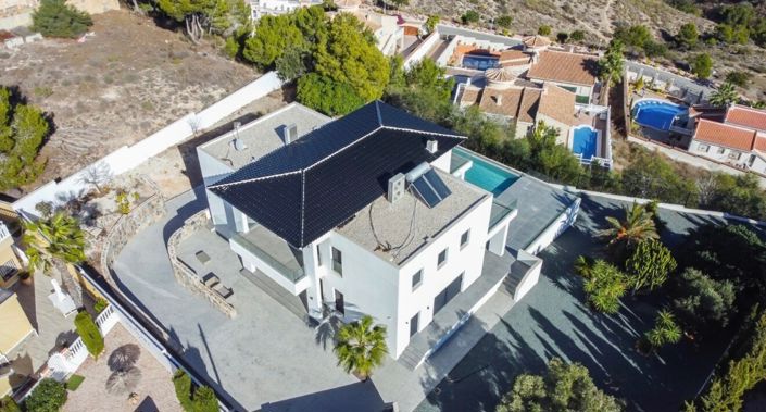 Image No.36-5 Bed Villa for sale