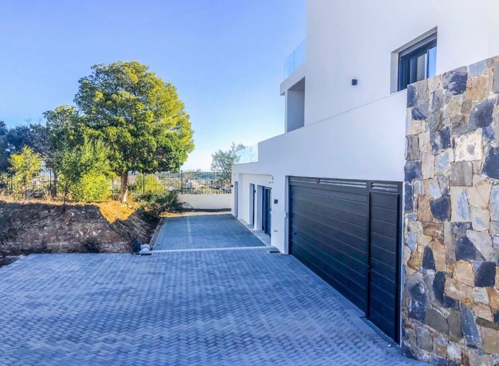 Image No.47-5 Bed Villa for sale