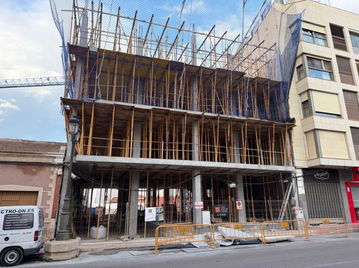 Image No.11-2 Bed Apartment for sale