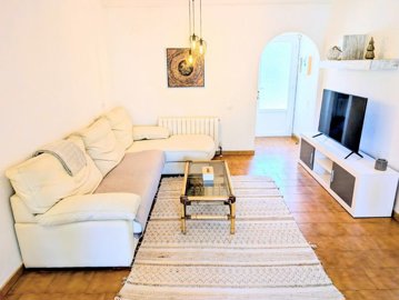 o1jmbeak9n1a11rbq19kj1qe51jgs37