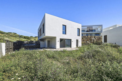 2-5bd7b9d04b45e33852eaf0ec6670150d