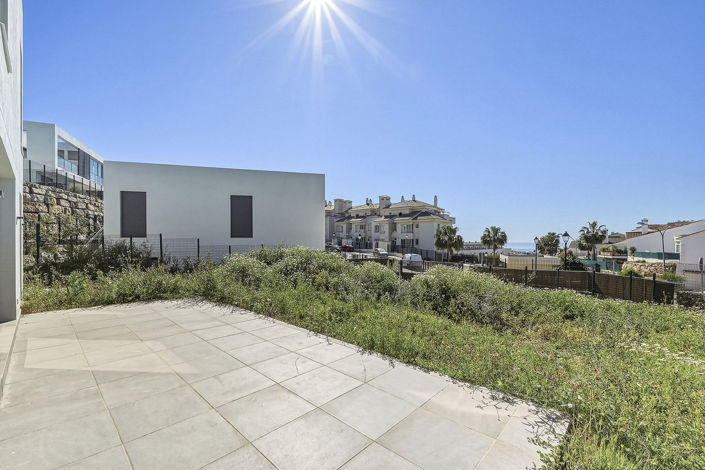 Image No.4-3 Bed Townhouse for sale