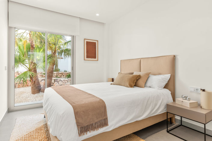 Image No.19-4 Bed Villa for sale