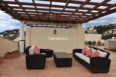 11-20939a0134ad724a8cb2a801094d15a4