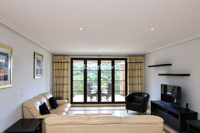 12-53013098fcab6c38b1379cd33298e050