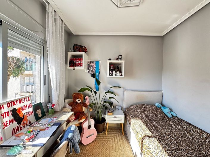 Image No.28-3 Bed Apartment for sale