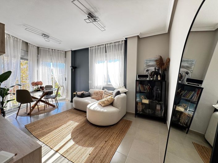 Image No.31-3 Bed Apartment for sale