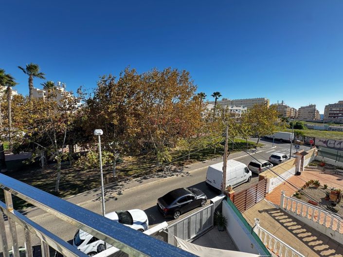 Image No.38-3 Bed Apartment for sale