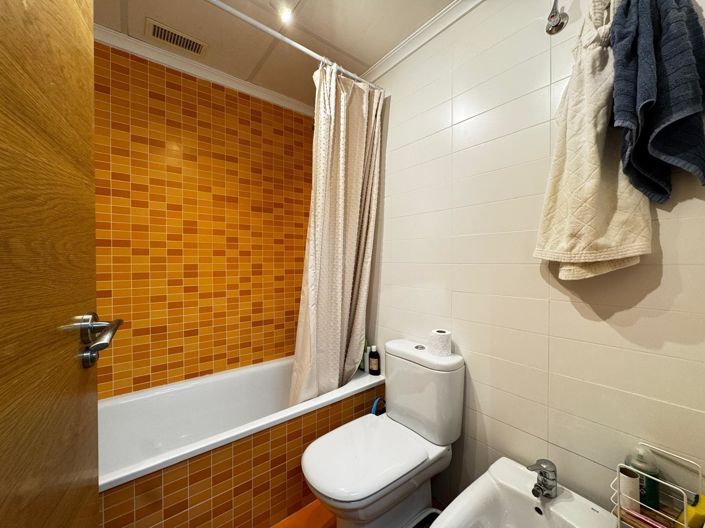 Image No.5-3 Bed Apartment for sale