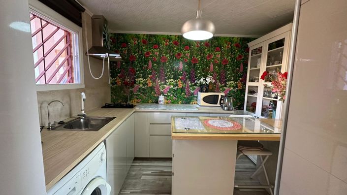 Image No.10-1 Bed Apartment for sale