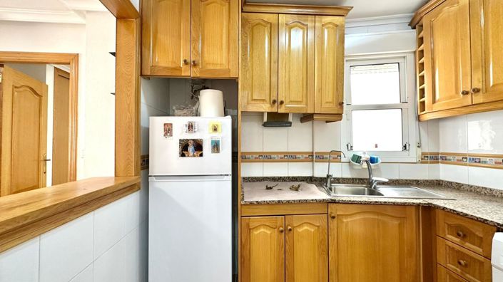 Image No.8-2 Bed Apartment for sale