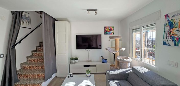 Image No.12-2 Bed Townhouse for sale