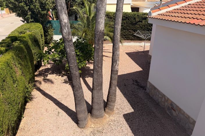 Image No.17-3 Bed Townhouse for sale