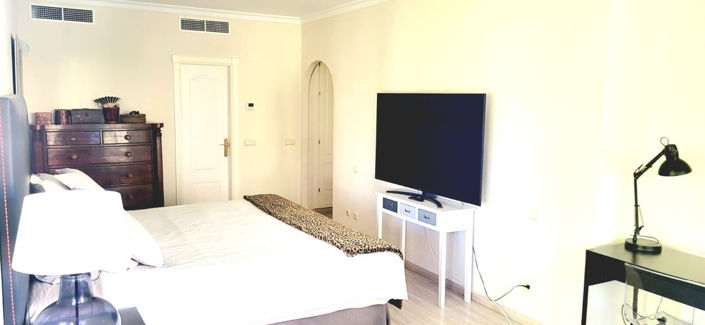 Image No.6-3 Bed Apartment for sale