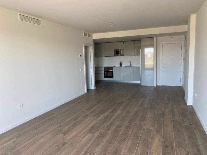 Image No.2-3 Bed Apartment for sale