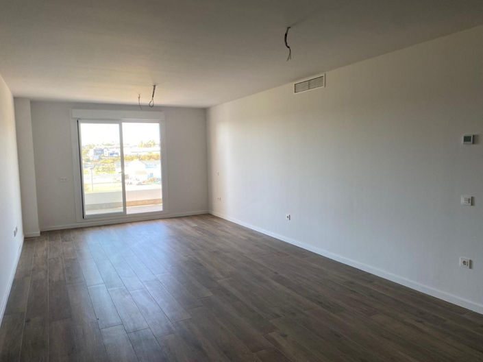 Image No.4-3 Bed Apartment for sale