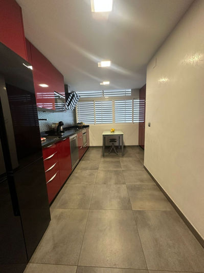 Image No.12-3 Bed Apartment for sale