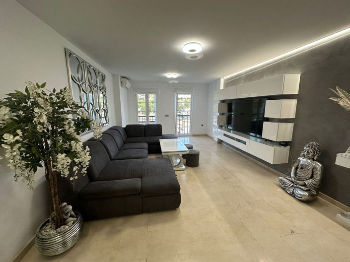 Image No.9-3 Bed Apartment for sale