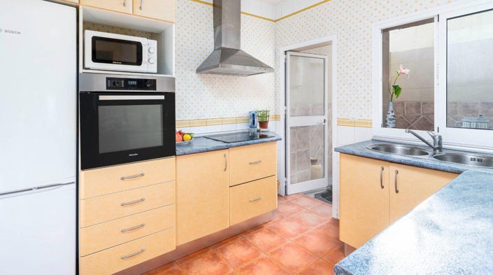 Image No.3-3 Bed Townhouse for sale