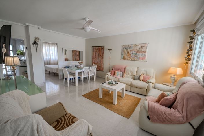 Image No.2-3 Bed Townhouse for sale