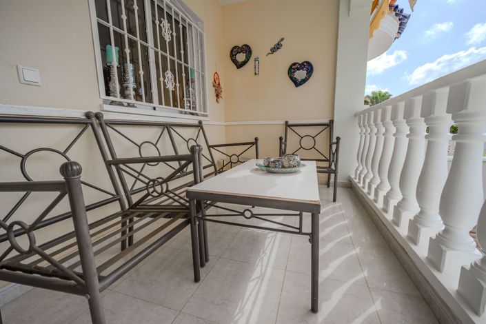 Image No.25-3 Bed Townhouse for sale