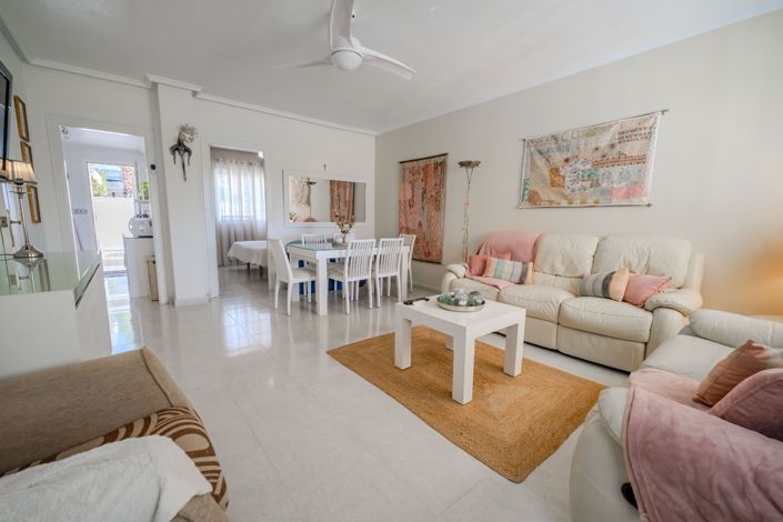 Image No.5-3 Bed Townhouse for sale