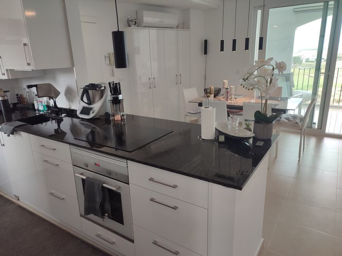 Image No.10-2 Bed Apartment for sale