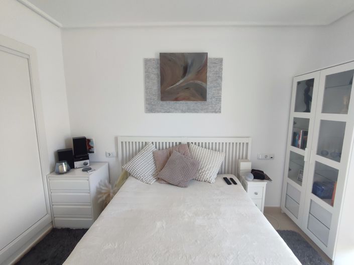 Image No.15-2 Bed Apartment for sale