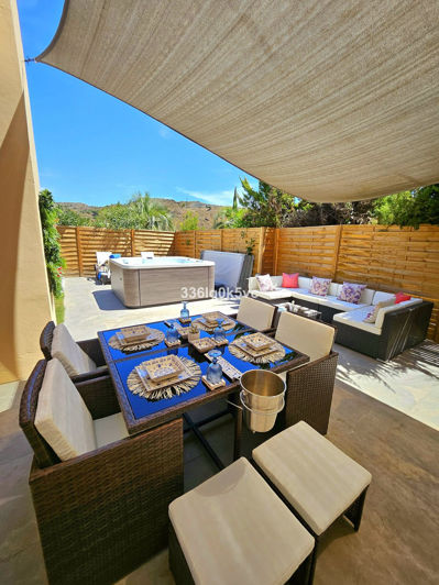 Image No.3-Villa de 3 chambres à vendre à Benahavis