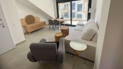 o1jmsqmlik14bp4po6bg1gmivq2r