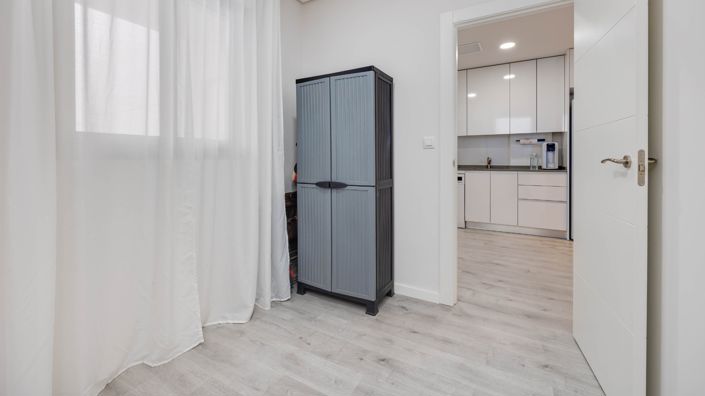 Image No.31-3 Bed Apartment for sale