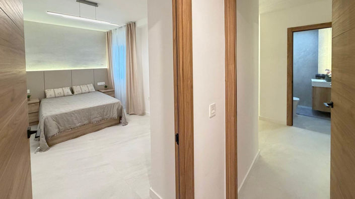 Image No.43-4 Bed Apartment for sale