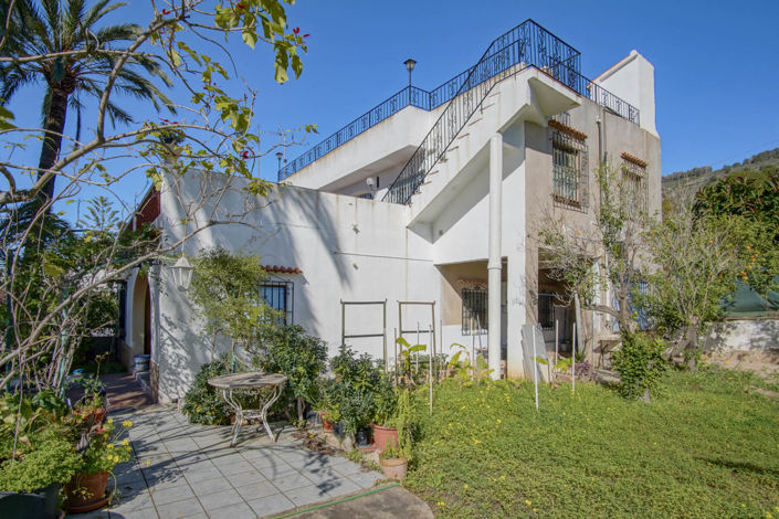 Image No.3-7 Bed Villa for sale