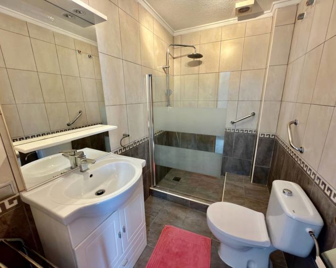 Image No.15-2 Bed Villa for sale