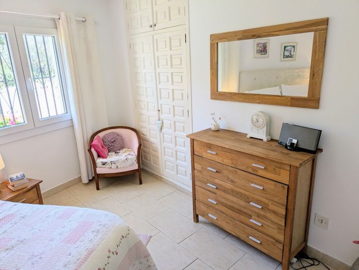 Image No.18-2 Bed Villa for sale