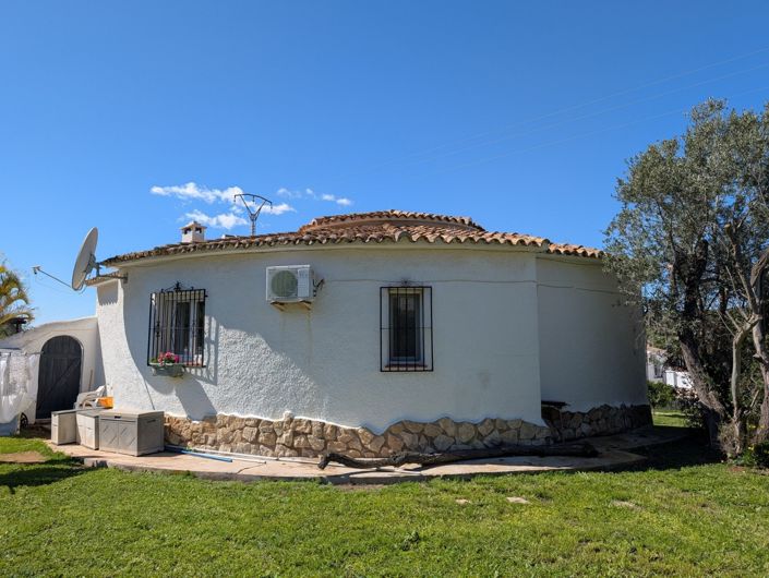 Image No.45-2 Bed Villa for sale