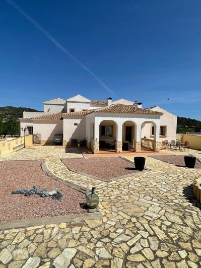 Image No.3-Villa de 6 chambres à vendre à Encebras