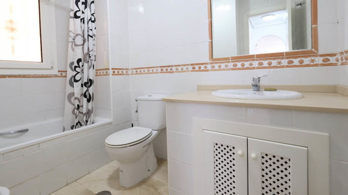 Image No.12-2 Bed Apartment for sale