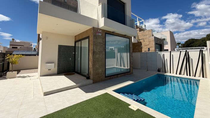 Image No.2-Maison de ville de 3 chambres à vendre à Rojales