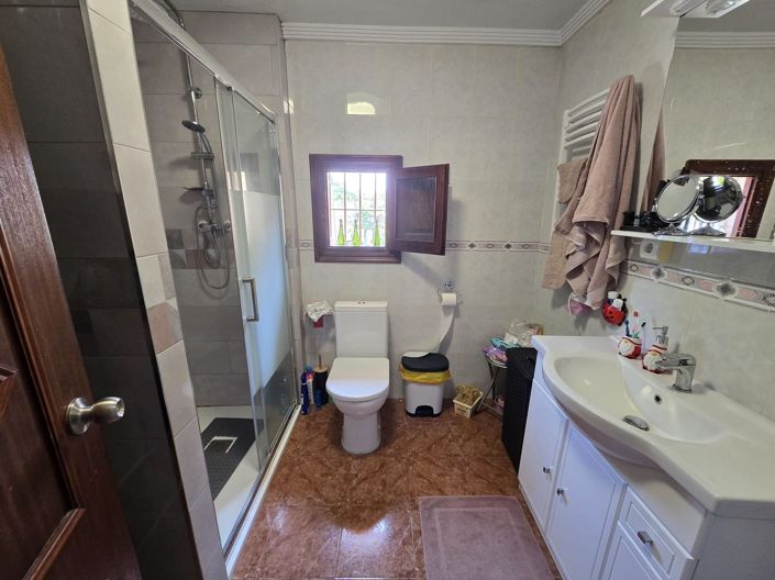 Image No.38-Villa de 6 chambres à vendre à Sax