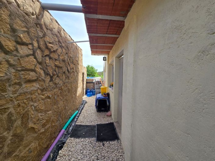 Image No.47-Villa de 6 chambres à vendre à Sax