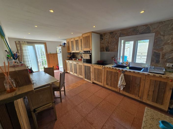 Image No.50-Villa de 6 chambres à vendre à Sax