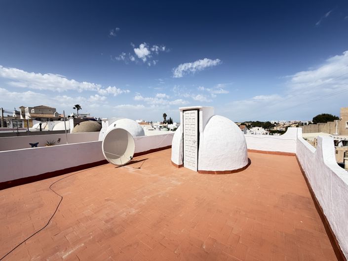 Image No.19-2 Bed Bungalow for sale