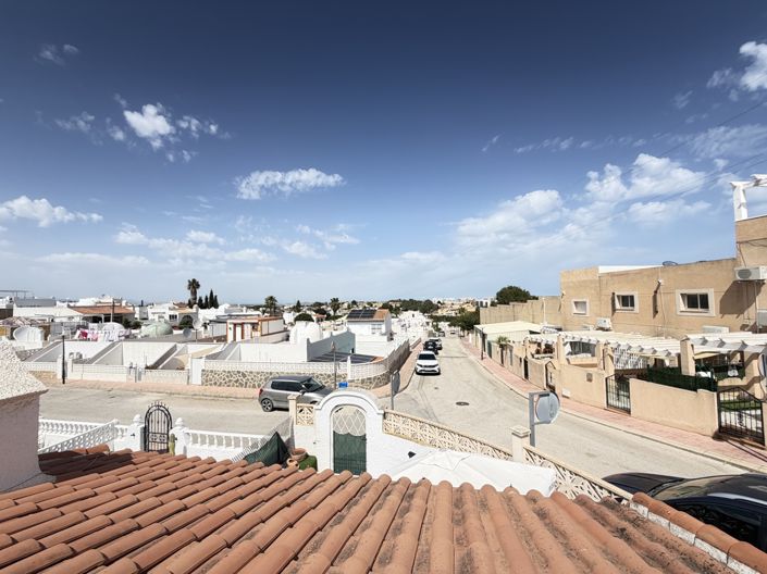 Image No.20-2 Bed Bungalow for sale