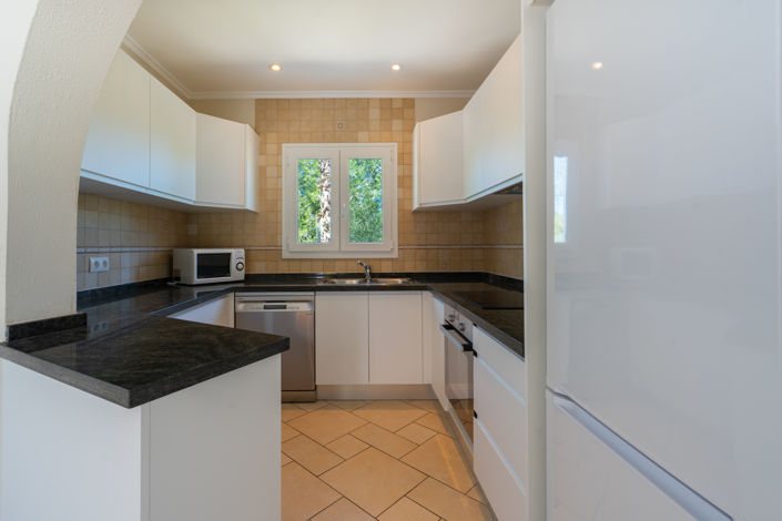 Image No.13-3 Bed Villa for sale