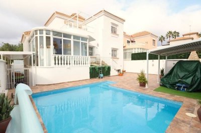 36327-villa-for-sale-in-san-miguel-de-salinas