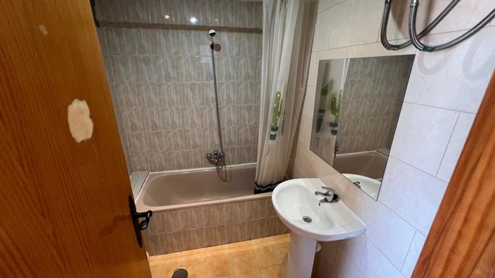 Image No.12-1 Bed Apartment for sale