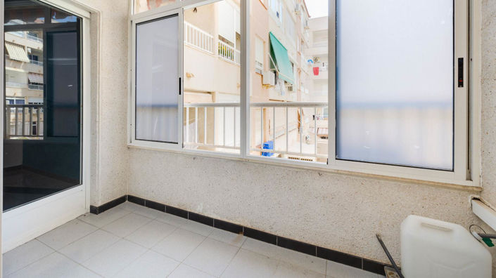 Image No.11-1 Bed Apartment for sale