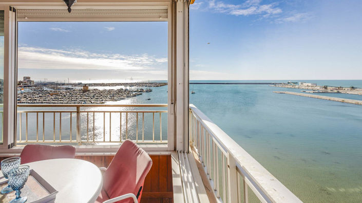 Image No.22-3 Bed Apartment for sale